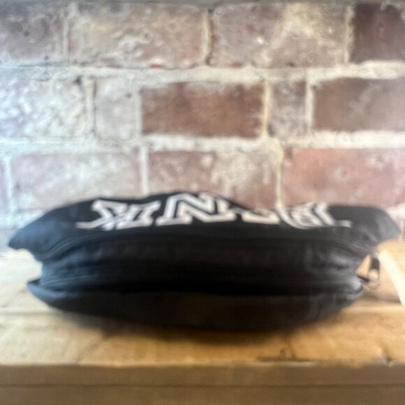 NWT PINK Victoria's Secret Convertible Backpack/Fanny Pack Combo Campus Duffel - Picture 8 of 8